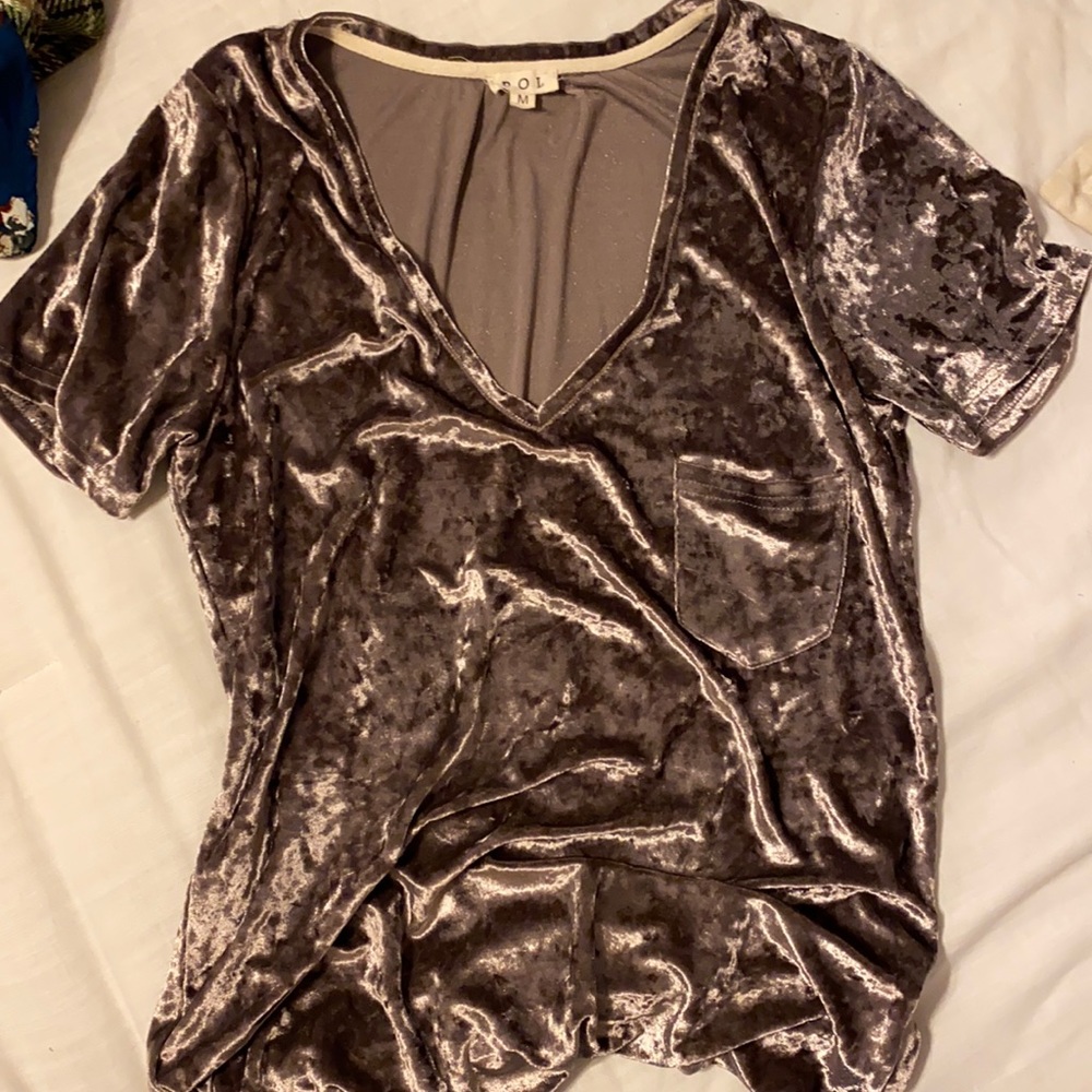POL V neck velvet tee